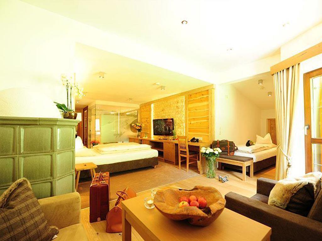 Salnerhof Superior Lifestyle Resort Ішгль Номер фото
